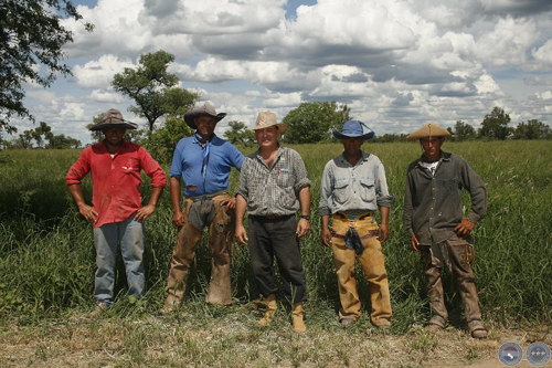 VAQUEROS (7° PREMIO NEW HOLLAND) - FOTOGRAFÍA DE JOSÉ EDUARDO AYALA